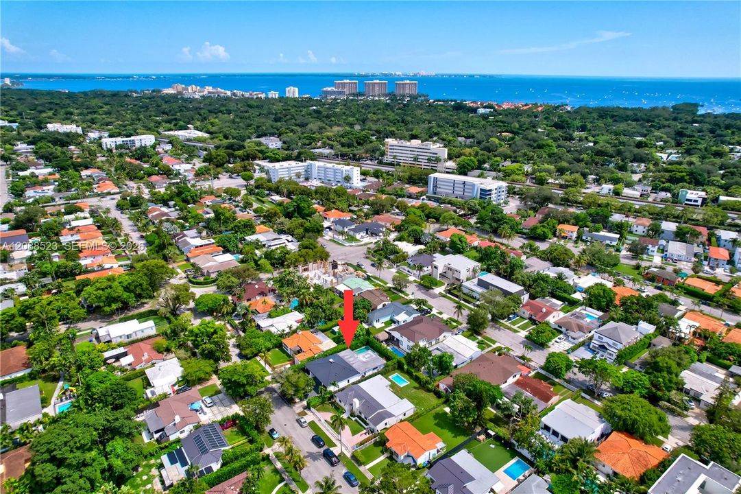 For Sale: $2,249,000 (4 beds, 3 baths, 2405 Square Feet)