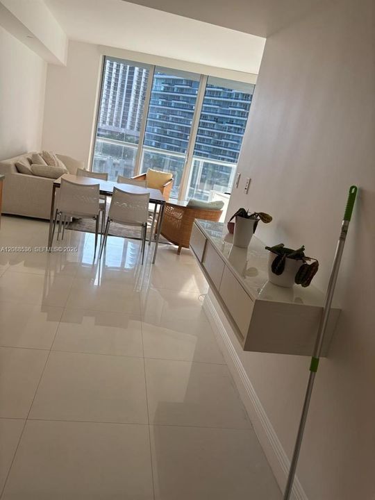 En Renta: $3,100 (1 camas, 1 baños, 597 Pies cuadrados)