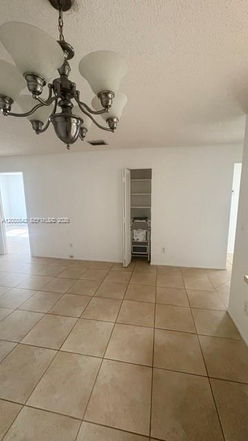 En Venta: $135,000 (2 camas, 2 baños, 1190 Pies cuadrados)