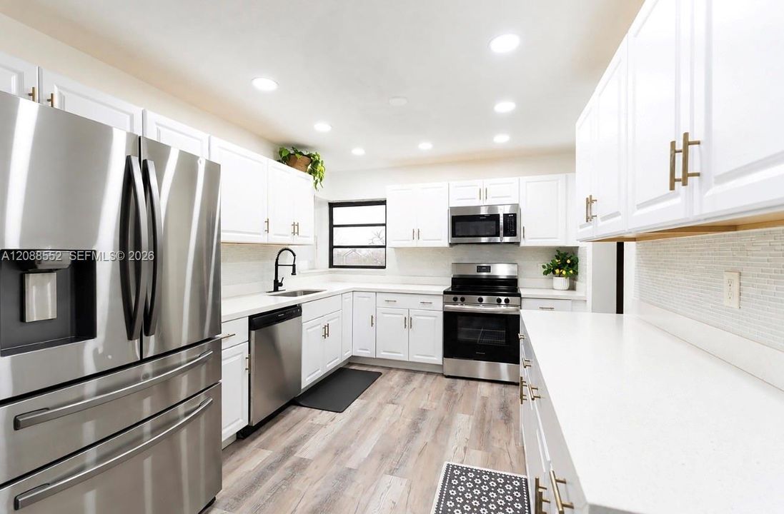 En Venta: $569,999 (3 camas, 2 baños, 1420 Pies cuadrados)
