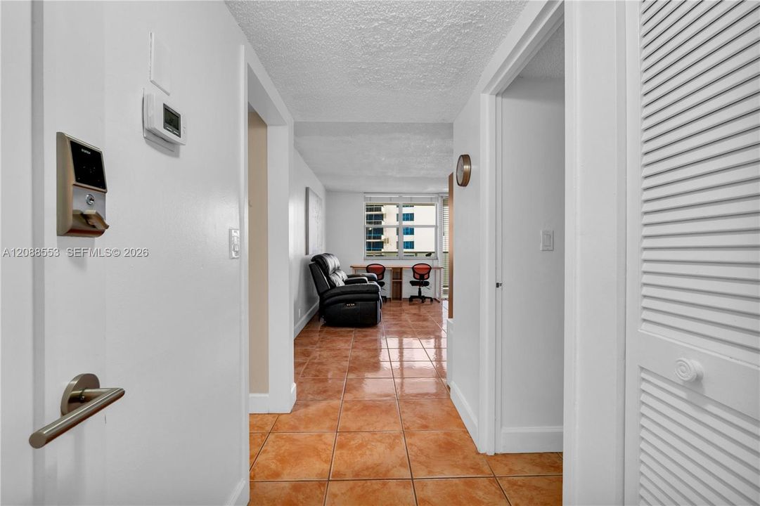 В аренду: $2,190 (1 спален, 1 ванн, 582 Квадратных фут)