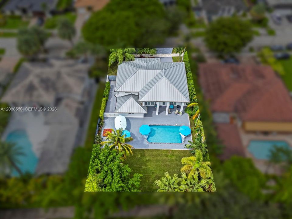 На продажу: $999,999 (4 спален, 3 ванн, 2623 Квадратных фут)