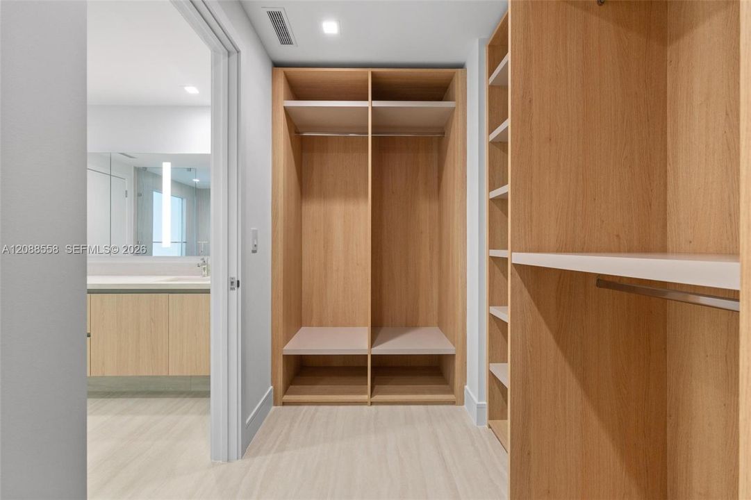 En Renta: $9,300 (2 camas, 3 baños, 1334 Pies cuadrados)