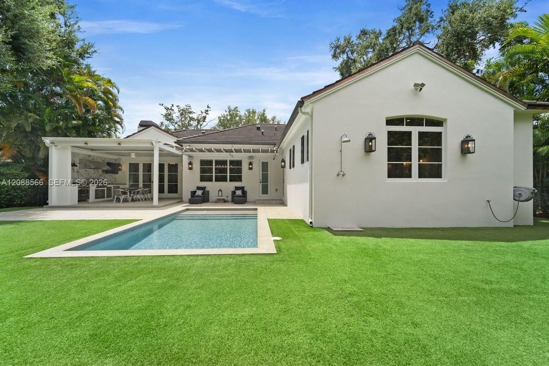 For Sale: $4,299,000 (4 beds, 4 baths, 2669 Square Feet)
