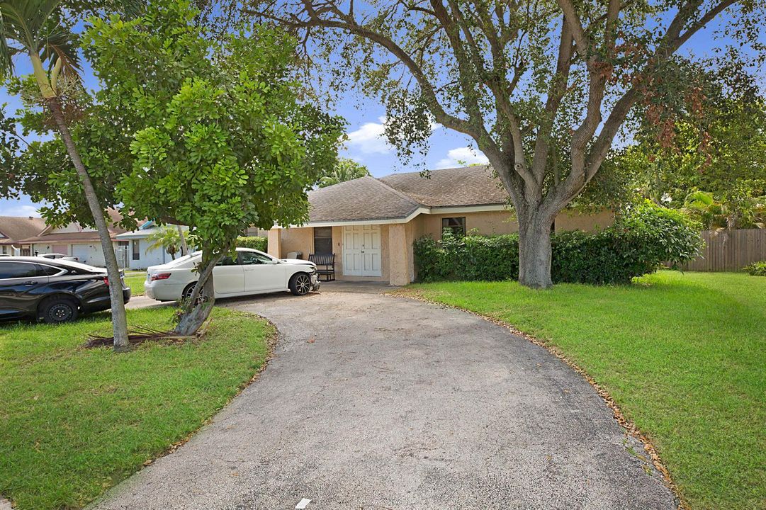 1204 SW 74th Ave-2