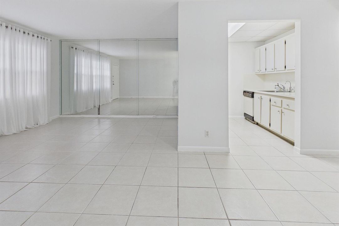 Living/Dining Room