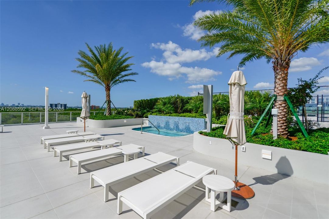 For Rent: $5,900 (1 beds, 1 baths, 0 Square Feet)