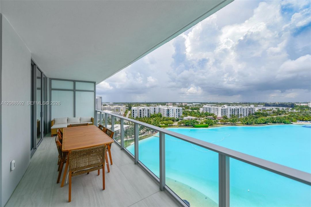 For Rent: $5,900 (1 beds, 1 baths, 0 Square Feet)