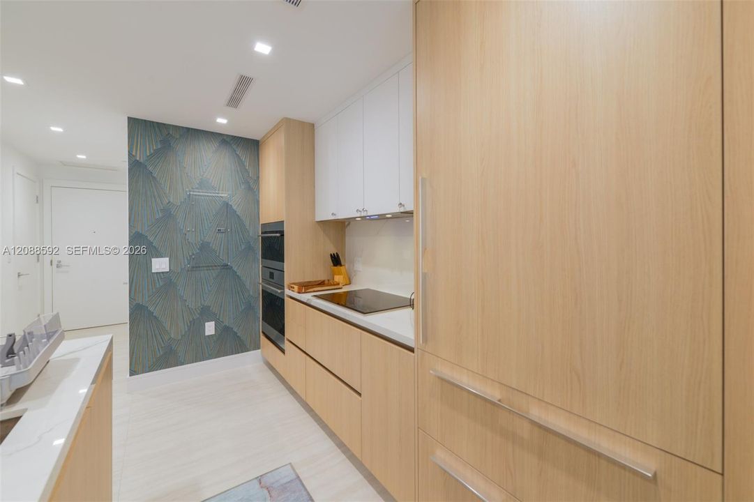 For Rent: $5,900 (1 beds, 1 baths, 0 Square Feet)