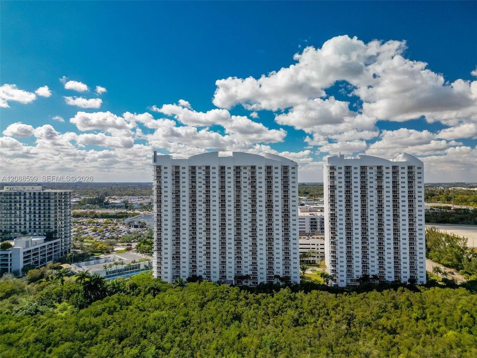 На продажу: $479,000 (3 спален, 3 ванн, 2048 Квадратных фут)
