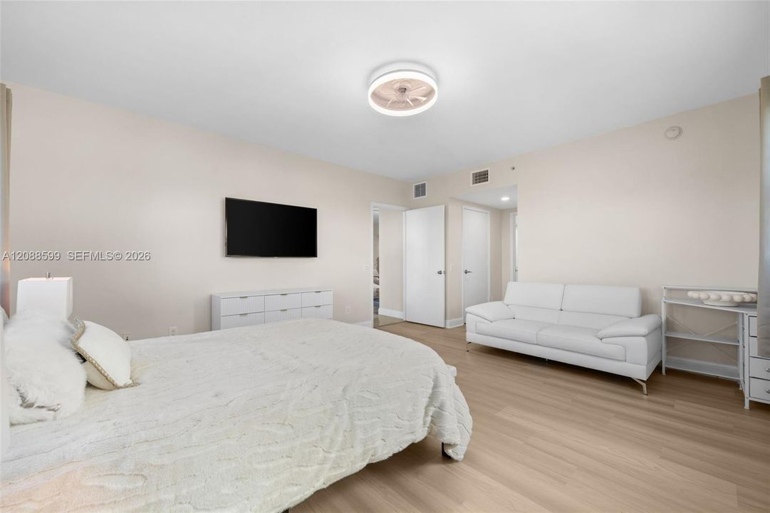 На продажу: $479,000 (3 спален, 3 ванн, 2048 Квадратных фут)