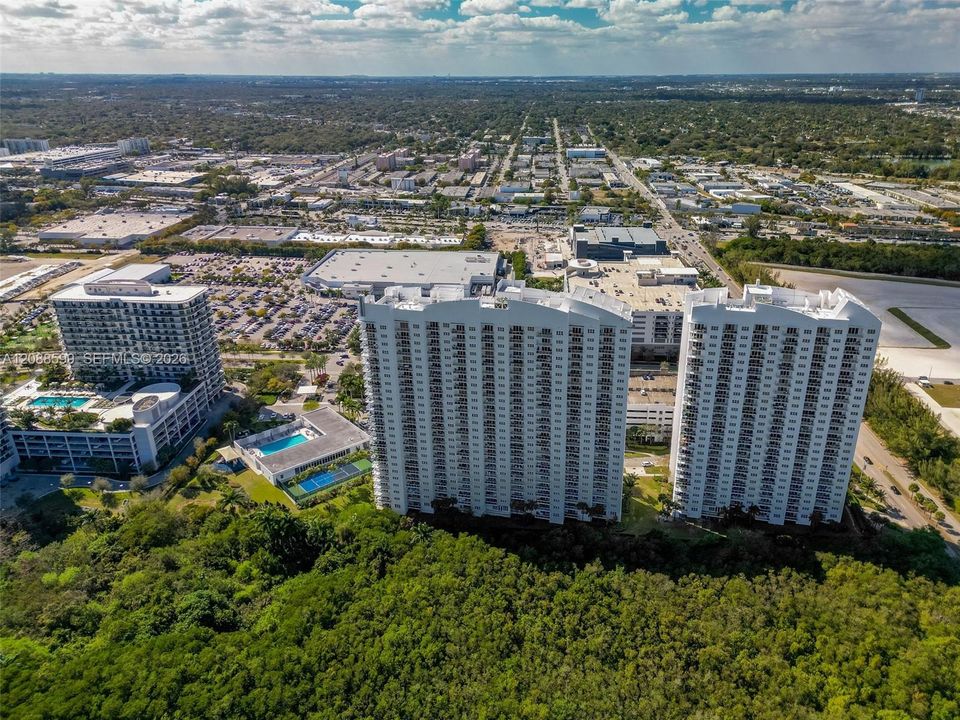На продажу: $479,000 (3 спален, 3 ванн, 2048 Квадратных фут)