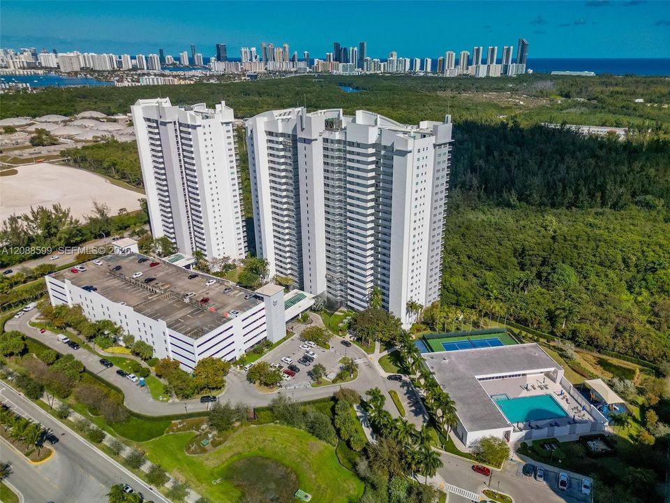 На продажу: $479,000 (3 спален, 3 ванн, 2048 Квадратных фут)