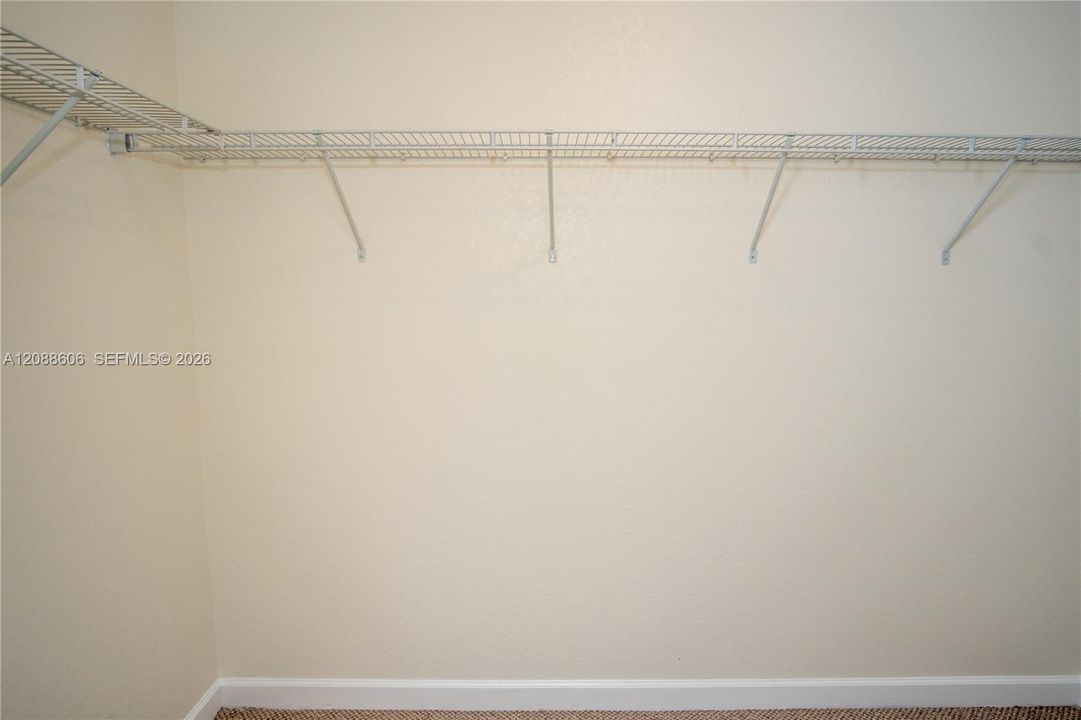 For Rent: $2,500 (3 beds, 3 baths, 1440 Square Feet)