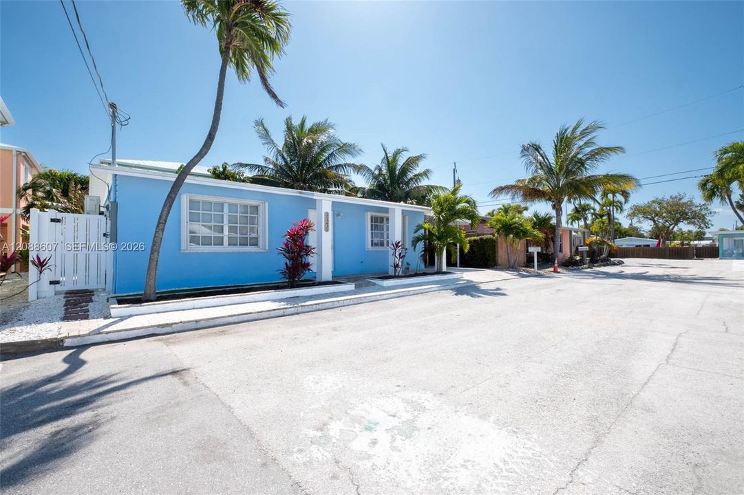For Sale: $535,000 (2 beds, 2 baths, 0 Square Feet)