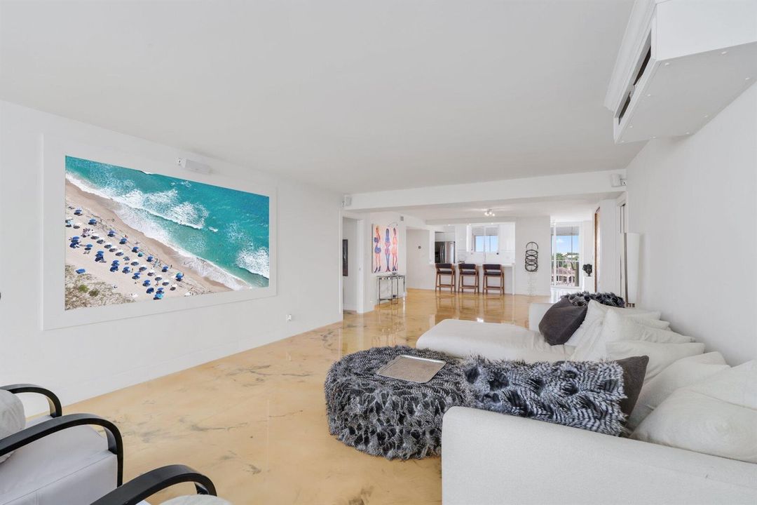2000 South Ocean Boulevard - 44.jpg-SMAL