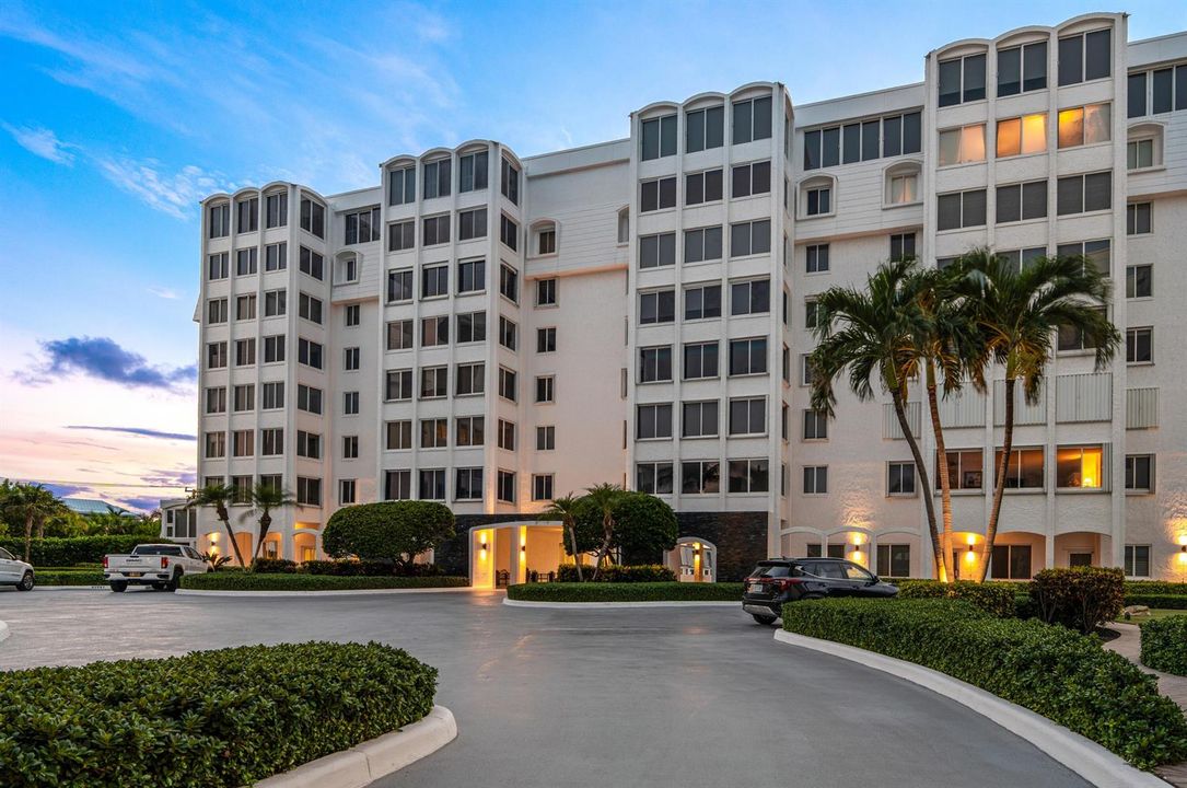 mls_BUILDING_SUNSET_DT
