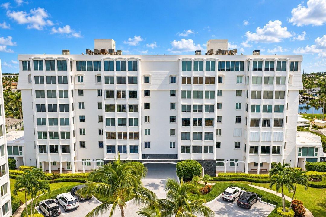 2000 South Ocean Boulevard - 14.jpg-SMAL