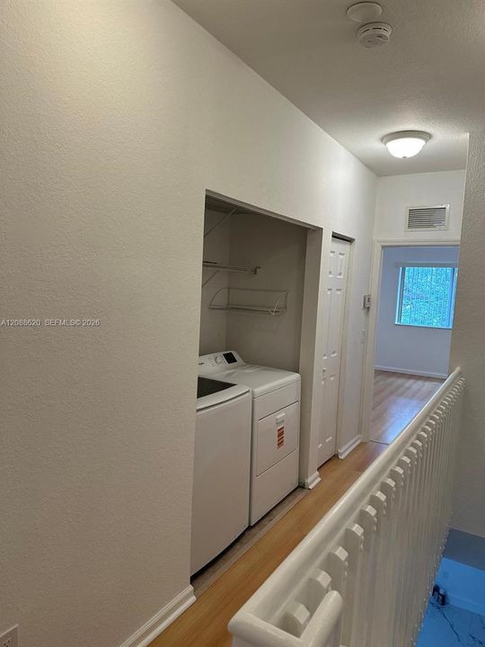 For Rent: $2,500 (2 beds, 2 baths, 1214 Square Feet)