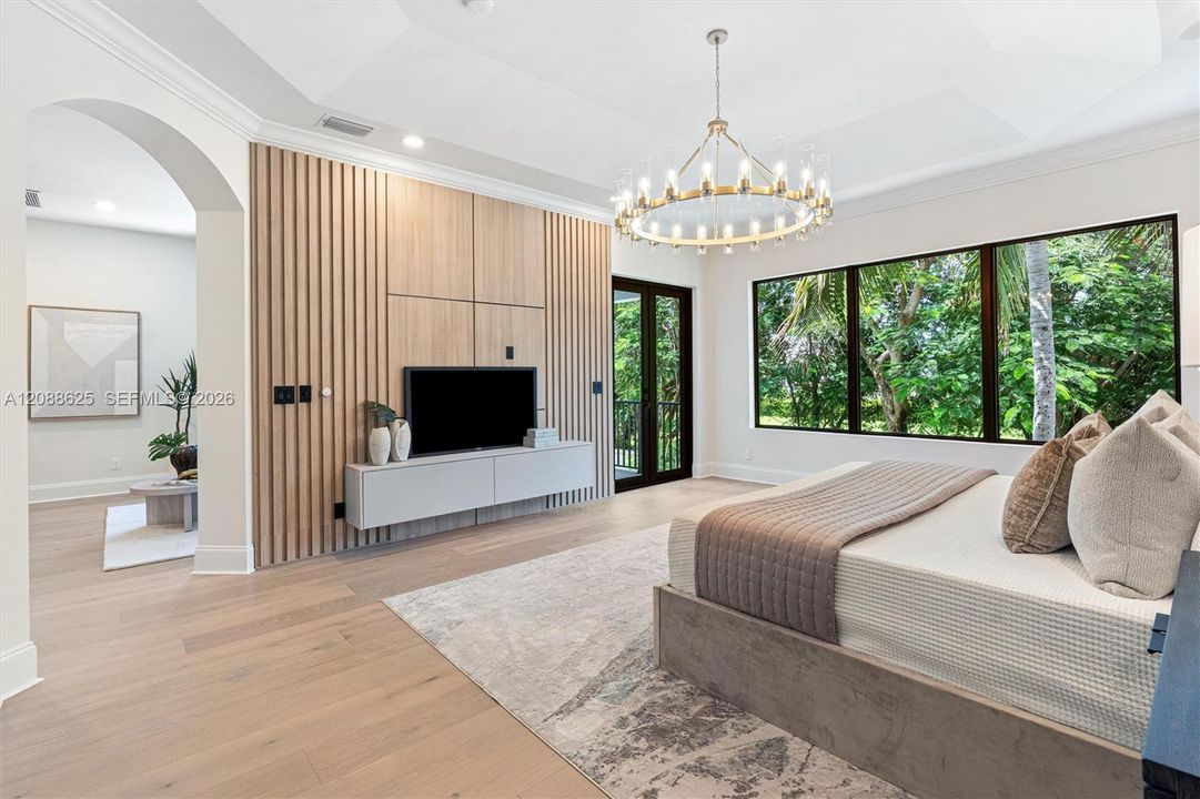 For Sale: $5,295,000 (6 beds, 6 baths, 6497 Square Feet)