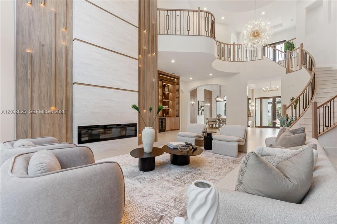 For Sale: $5,295,000 (6 beds, 6 baths, 6497 Square Feet)