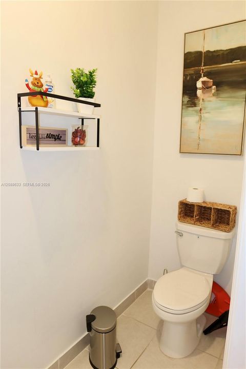 For Sale: $420,000 (4 beds, 2 baths, 1820 Square Feet)