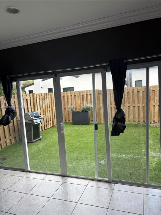 En Renta: $3,500 (3 camas, 2 baños, 1625 Pies cuadrados)