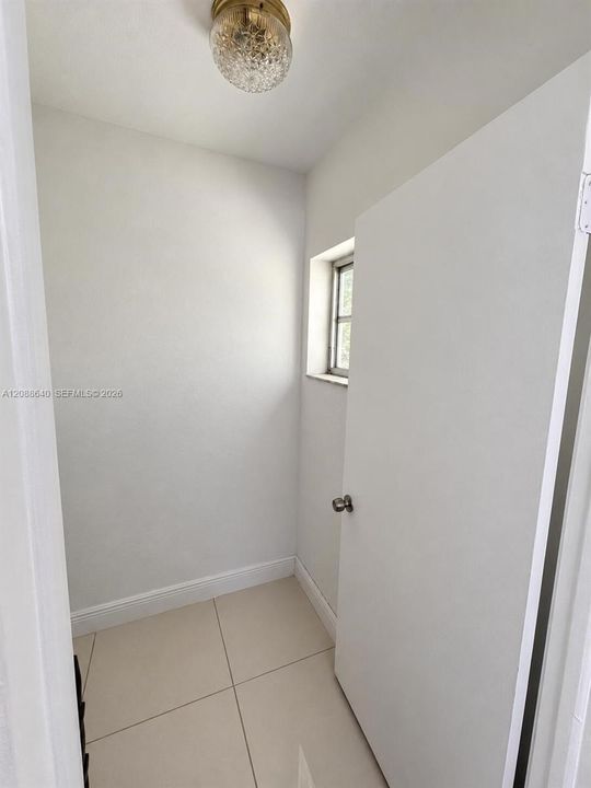 En Venta: $999,999 (4 camas, 4 baños, 2229 Pies cuadrados)