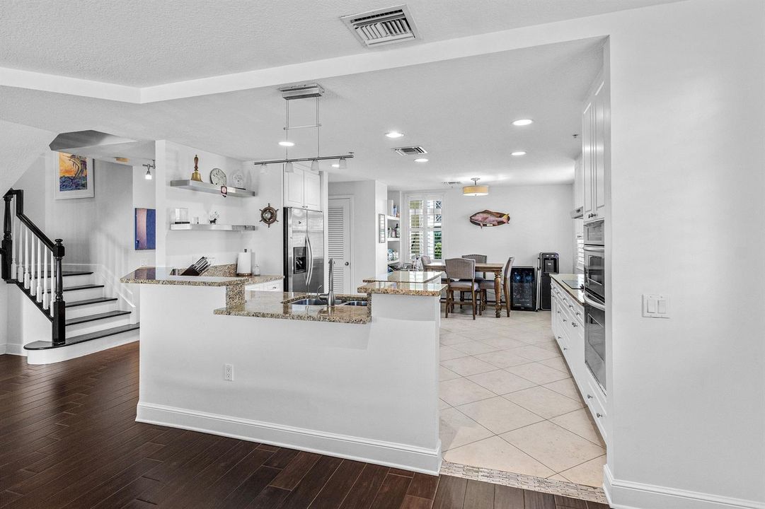 008-305EastOceanAvenue-TH7-Lantana-FL-33
