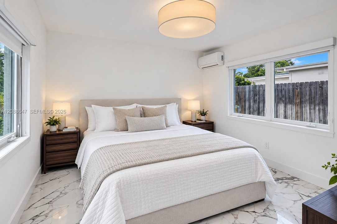 For Rent: $7,875 (4 beds, 2 baths, 1379 Square Feet)