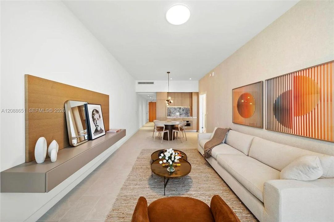 For Sale: $930,000 (1 beds, 2 baths, 846 Square Feet)