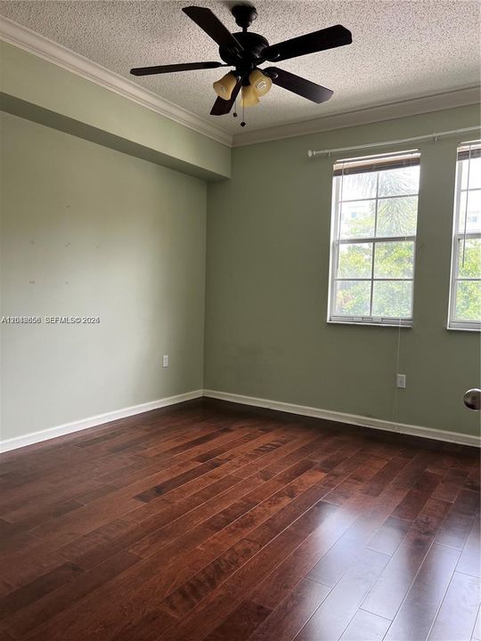 В аренду: $2,599 (2 спален, 2 ванн, 1240 Квадратных фут)