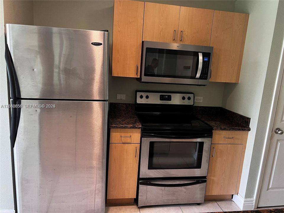 В аренду: $2,599 (2 спален, 2 ванн, 1240 Квадратных фут)