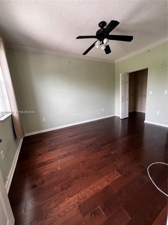 В аренду: $2,599 (2 спален, 2 ванн, 1240 Квадратных фут)