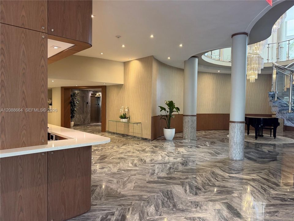 На продажу: $499,000 (2 спален, 1 ванн, 770 Квадратных фут)