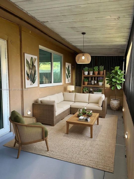 Staged sun room