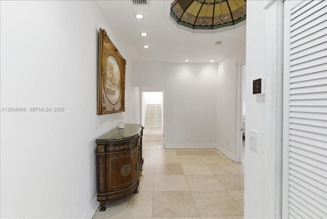 For Rent: $26,900 (5 beds, 4 baths, 4486 Square Feet)