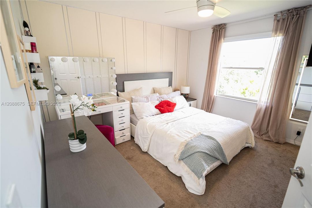 For Sale: $715,000 (4 beds, 2 baths, 2334 Square Feet)