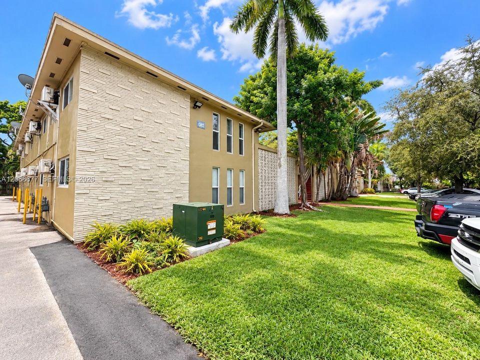 For Rent: $1,650 (1 beds, 1 baths, 510 Square Feet)