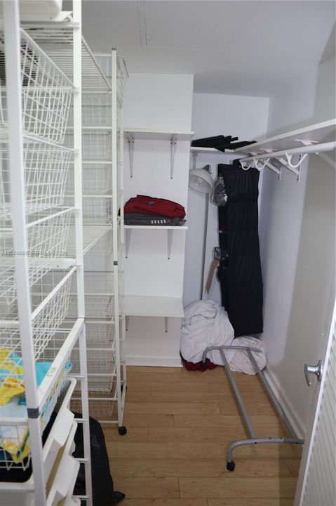 В аренду: $2,200 (1 спален, 1 ванн, 883 Квадратных фут)