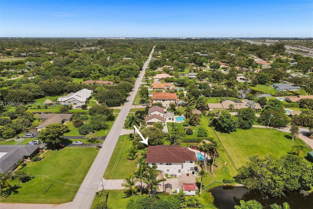En Renta: $8,500 (7 camas, 3 baños, 3098 Pies cuadrados)