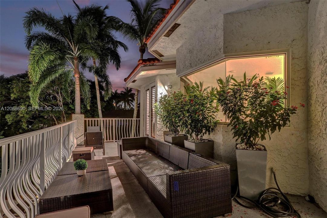 En Renta: $8,500 (7 camas, 3 baños, 3098 Pies cuadrados)