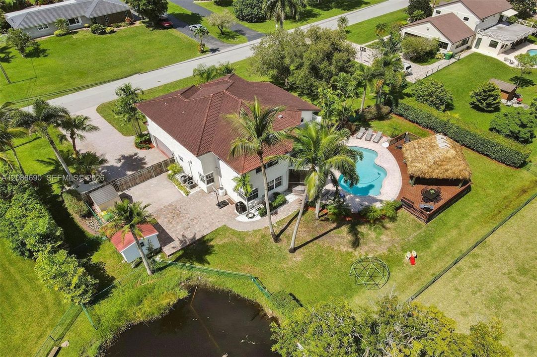 En Renta: $8,500 (7 camas, 3 baños, 3098 Pies cuadrados)