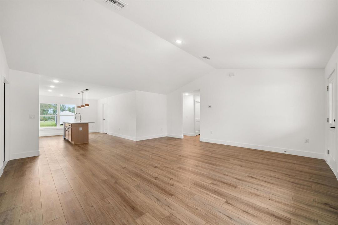 interior - living room 3
