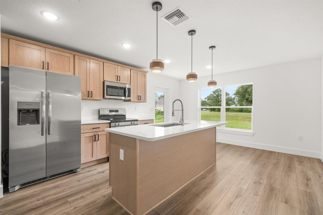 interior - kitchen 2