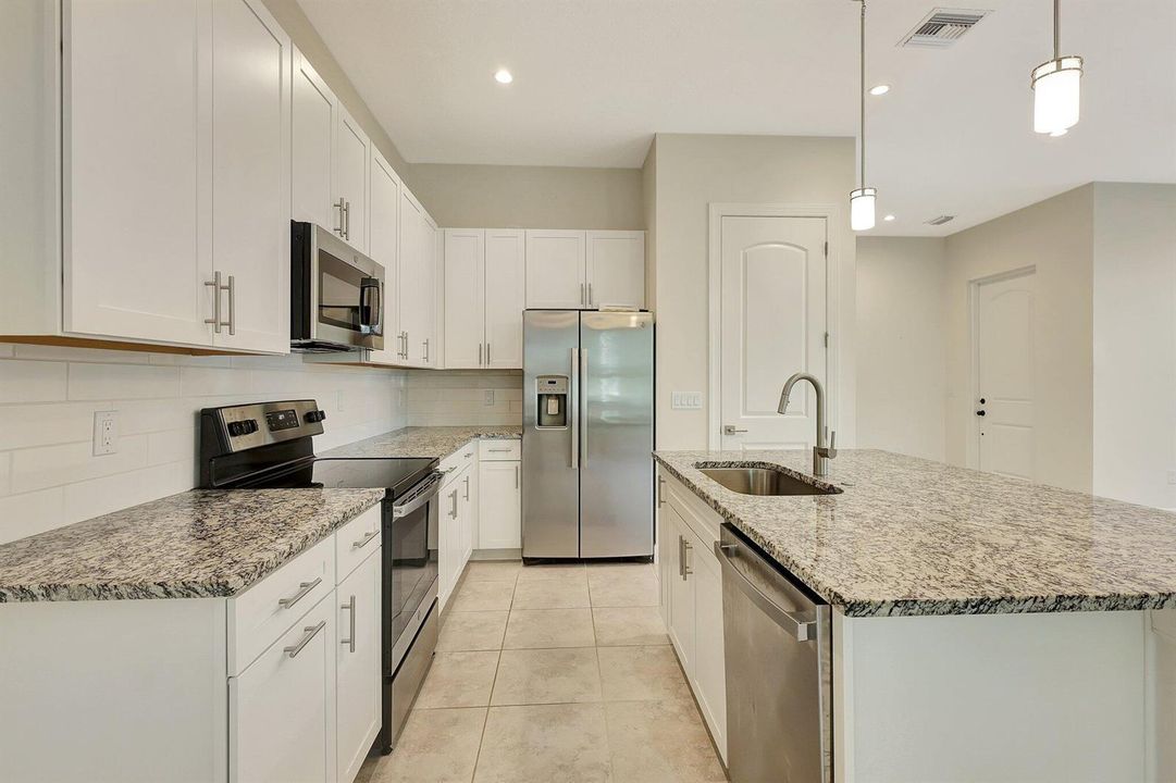 Kitchen 1