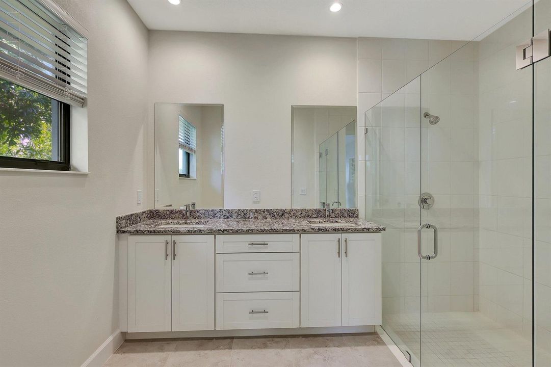 masterbath