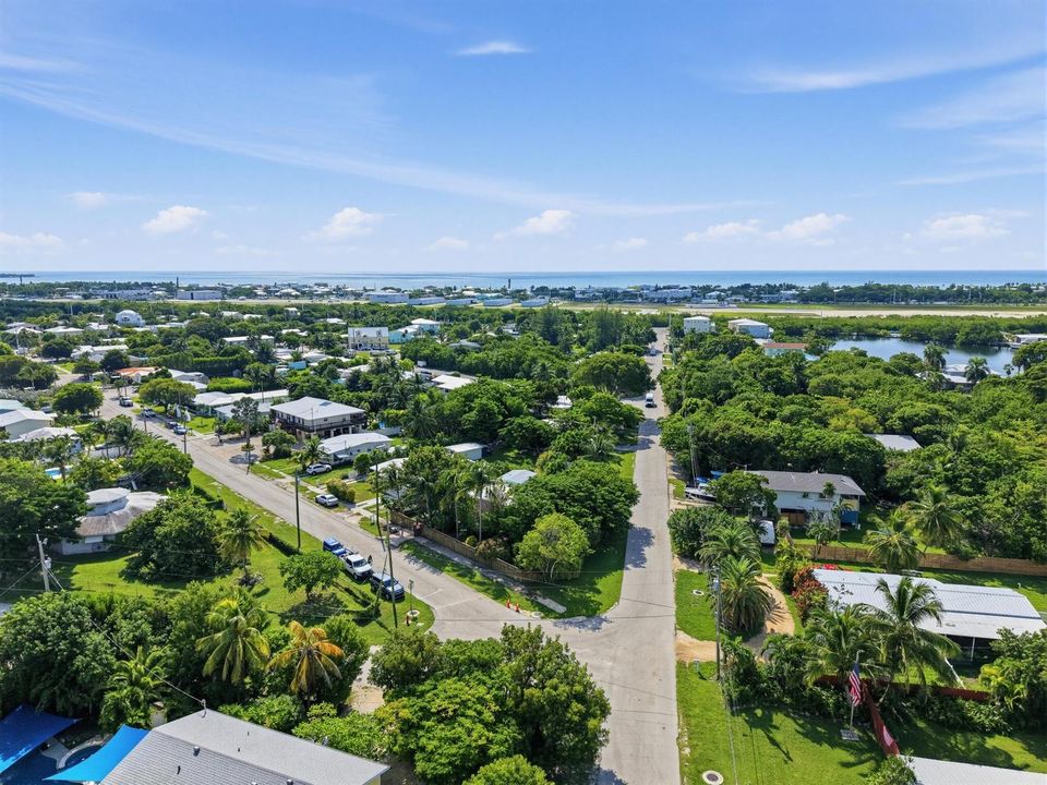 57_2240_Harbor_Dr-Exterior-12_D