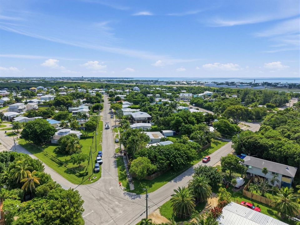 56_2240_Harbor_Dr-Exterior-13_D