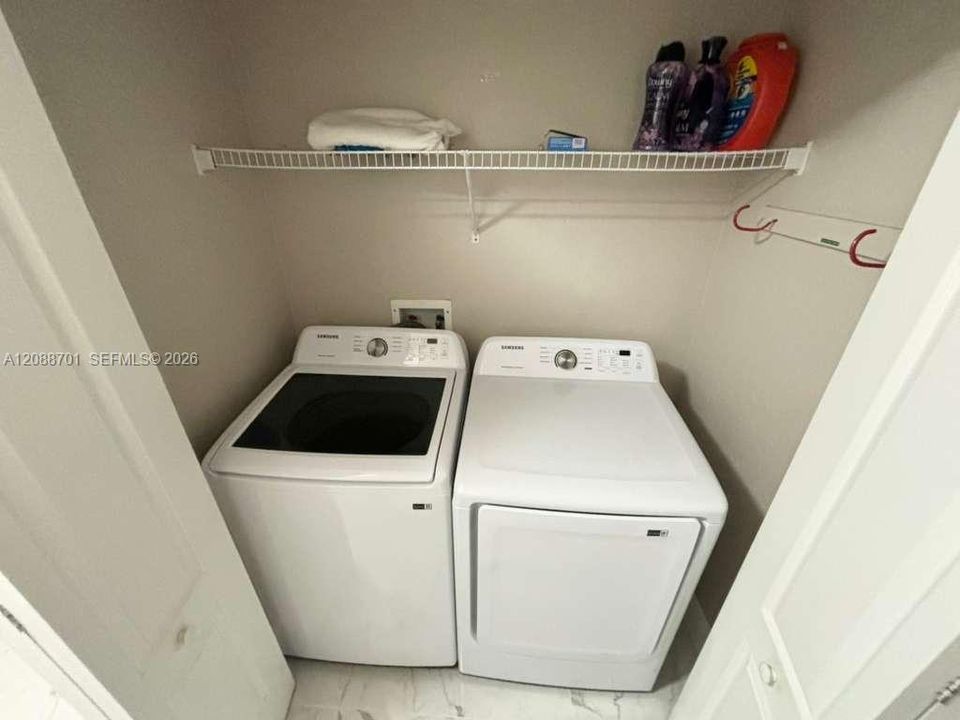 For Rent: $3,500 (3 beds, 2 baths, 1524 Square Feet)
